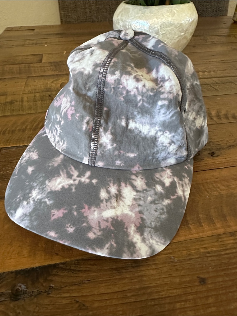 Lululemon Baller Hat in a gray and pink